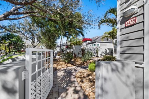 Condominio en venta en Longboat Key, Florida, 3 dormitorios, 237.37 m2 № 2092321 - foto 4