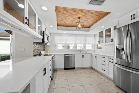 Condominio en venta en Longboat Key, Florida, 3 dormitorios, 237.37 m2 № 2092321 - foto 12