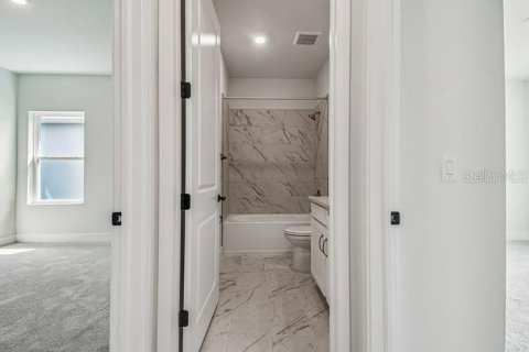 Villa ou maison à louer à Riverview, Floride: 3 chambres, 190.73 m2 № 2148778 - photo 5