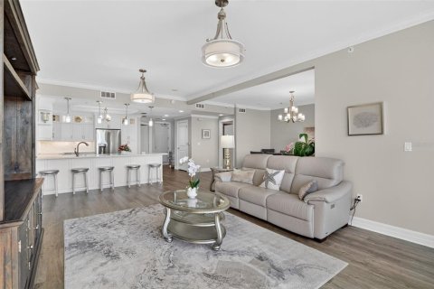 Condominio en venta en North Fort Myers, Florida, 2 dormitorios, 165.92 m2 № 2114321 - foto 12