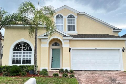 House in Davenport, Florida 5 bedrooms, 237.64 sq.m. № 2206983