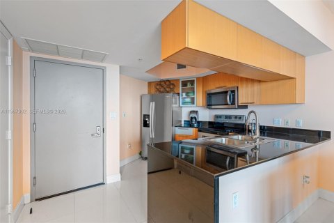 Condominio en venta en Miami, Florida, 2 dormitorios, 97.36 m2 № 2030929 - foto 20