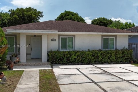 Villa ou maison à vendre à Miami, Floride: 4 chambres, 142.14 m2 № 2087299 - photo 21
