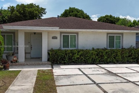 Villa ou maison à vendre à Miami, Floride: 4 chambres, 142.14 m2 № 2087299 - photo 23