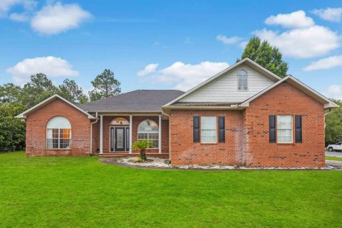 Casa en Crestview, Florida 3 dormitorios, 228.45 m2 № 590090