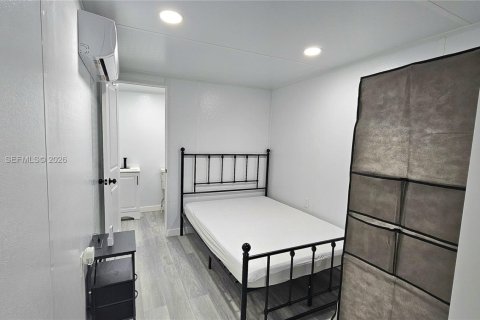 Снять в аренду коммерческую недвижимость в Катлер-Бей, Флорида 1 спальня, 120.22м2, № 2079567 - фото 6