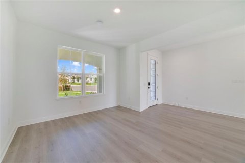 House in Apopka, Florida 5 bedrooms, 317.45 sq.m. № 1886028 - photo 29