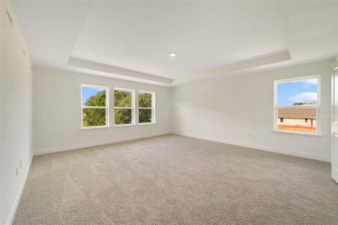 House in Apopka, Florida 5 bedrooms, 317.45 sq.m. № 1886028 - photo 15