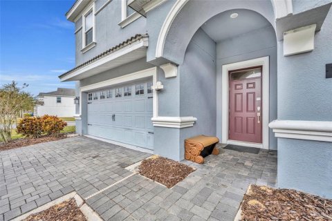 House in Four Corners, Florida 8 bedrooms, 363.15 sq.m. № 1514566 - photo 6