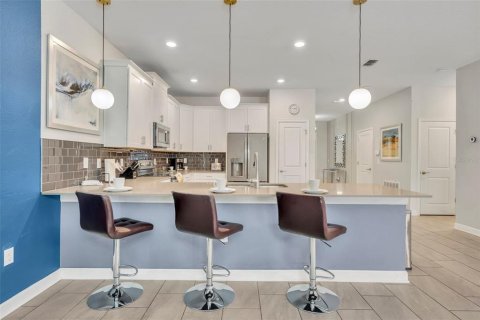 House in Four Corners, Florida 8 bedrooms, 363.15 sq.m. № 1514566 - photo 12