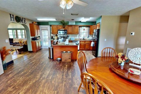 Casa en venta en Wauchula, Florida, 3 dormitorios, 137.87 m2 № 1917026 - foto 8
