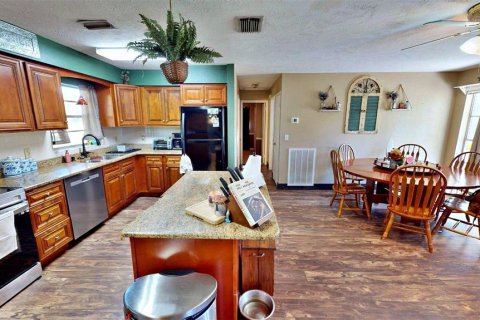 Casa en venta en Wauchula, Florida, 3 dormitorios, 137.87 m2 № 1917026 - foto 20