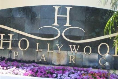 Copropriété à vendre à Hollywood, Floride: 1 chambre, 78.13 m2 № 2041777 - photo 26