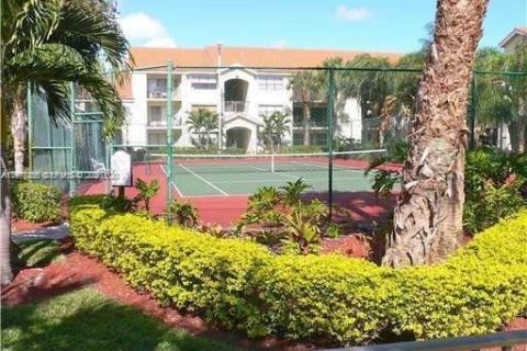 Copropriété à vendre à Hollywood, Floride: 1 chambre, 78.13 m2 № 2041777 - photo 25