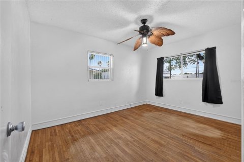 House in Lakeland, Florida 3 bedrooms, 113.25 sq.m. № 2215605 - photo 21