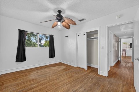 House in Lakeland, Florida 3 bedrooms, 113.25 sq.m. № 2215605 - photo 18