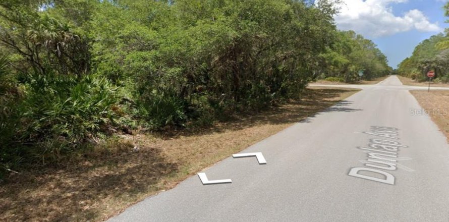 Terreno en Port Charlotte, Florida № 2161926