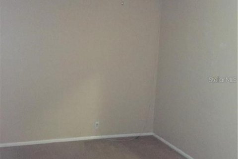 Townhouse in Winter Springs, Florida 2 bedrooms, 100.33 sq.m. № 1911009 - photo 13