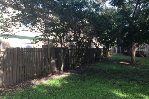 Townhouse in Winter Springs, Florida 2 bedrooms, 100.33 sq.m. № 1911009 - photo 20