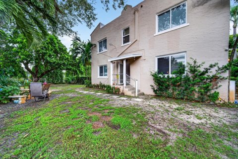 Appartement à louer à Coral Gables, Floride: 2 chambres, 81.29 m2 № 2384719 - photo 23