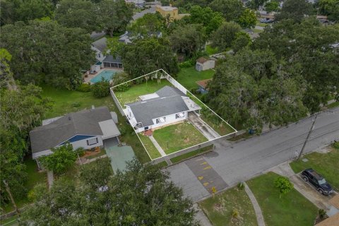 House in Winter Haven, Florida 2 bedrooms, 98.48 sq.m. № 1894855 - photo 3