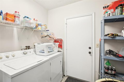 Condominio en venta en Sun City Center, Florida, 2 dormitorios, 134.52 m2 № 1722947 - foto 18