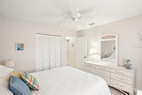 Condominio en venta en Sun City Center, Florida, 2 dormitorios, 134.52 m2 № 1722947 - foto 16