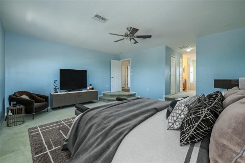 House in Wesley Chapel, Florida 4 bedrooms, 233.65 sq.m. № 1744457 - photo 24
