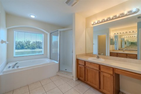 House in Wesley Chapel, Florida 4 bedrooms, 233.65 sq.m. № 1744457 - photo 30