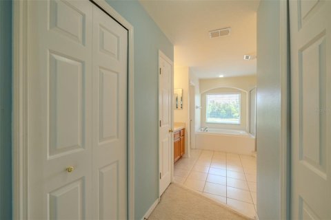 House in Wesley Chapel, Florida 4 bedrooms, 233.65 sq.m. № 1744457 - photo 26