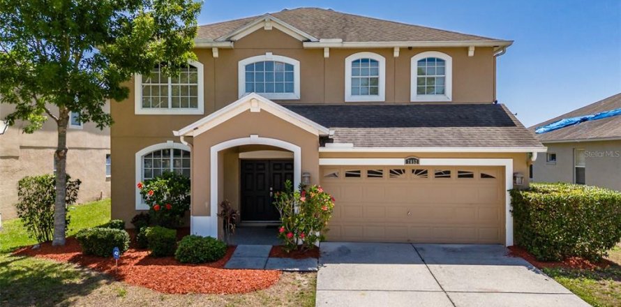 House in Wesley Chapel, Florida 4 bedrooms, 233.65 sq.m. № 1744457