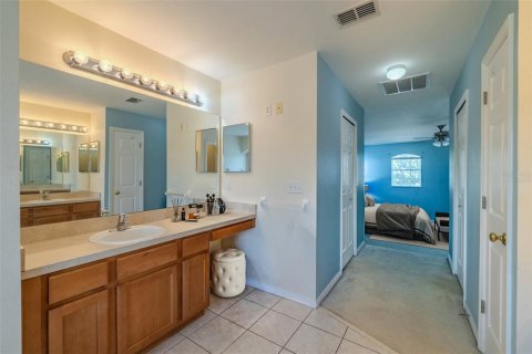 House in Wesley Chapel, Florida 4 bedrooms, 233.65 sq.m. № 1744457 - photo 27