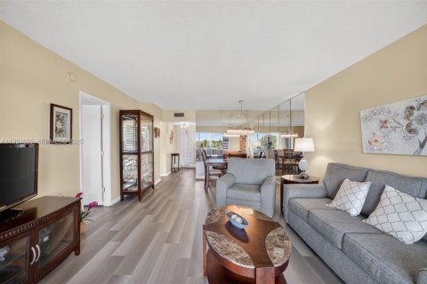 Copropriété à vendre à Margate, Floride: 2 chambres, 86.4 m2 № 2090257 - photo 9