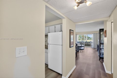 Copropriété à vendre à Margate, Floride: 2 chambres, 86.4 m2 № 2090257 - photo 16