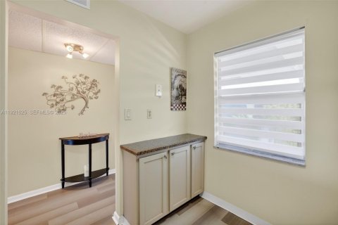 Copropriété à vendre à Margate, Floride: 2 chambres, 86.4 m2 № 2090257 - photo 15
