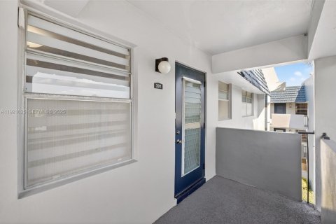 Copropriété à vendre à Margate, Floride: 2 chambres, 86.4 m2 № 2090257 - photo 28