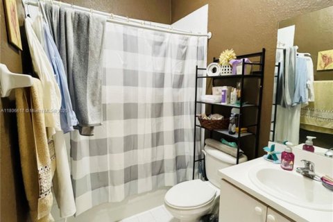 Condo in Homestead, Florida, 2 bedrooms  № 1739017 - photo 5
