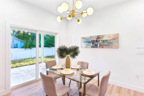 House in Dunedin, Florida 3 bedrooms, 126.72 sq.m. № 2150959 - photo 12