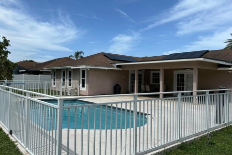 Casa en venta en Royal Palm Beach, Florida, 3 dormitorios, 173.36 m2 № 2192026 - foto 30