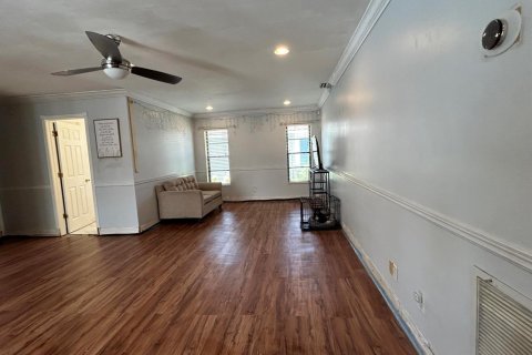 Casa en venta en Royal Palm Beach, Florida, 3 dormitorios, 173.36 m2 № 2192026 - foto 23