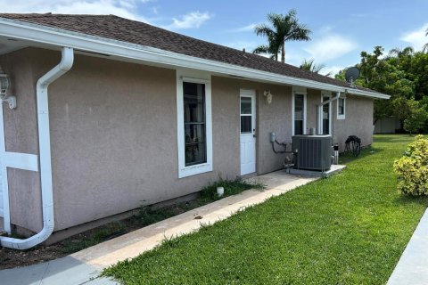 Casa en venta en Royal Palm Beach, Florida, 3 dormitorios, 173.36 m2 № 2192026 - foto 27