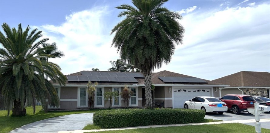 Casa en Royal Palm Beach, Florida 3 dormitorios, 173.36 m2 № 2192026