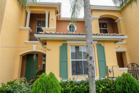 Adosado en venta en Homestead, Florida, 3 dormitorios, 132.66 m2 № 1947249 - foto 5