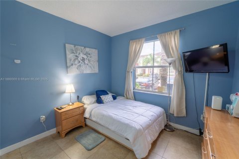 Adosado en venta en Homestead, Florida, 3 dormitorios, 132.66 m2 № 1947249 - foto 8