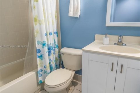 Adosado en venta en Homestead, Florida, 3 dormitorios, 132.66 m2 № 1947249 - foto 13