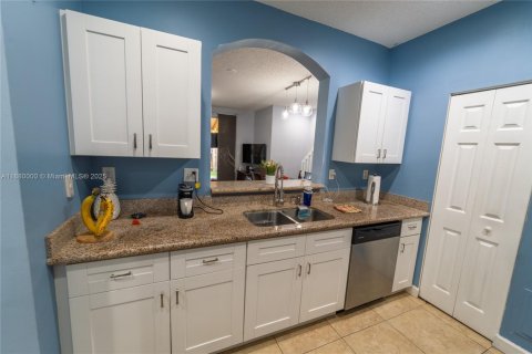 Adosado en venta en Homestead, Florida, 3 dormitorios, 132.66 m2 № 1947249 - foto 25
