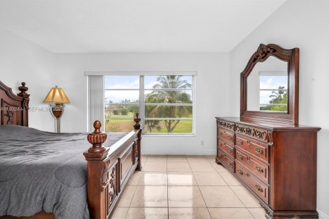 Copropriété à louer à Pompano Beach, Floride: 2 chambres, 98.85 m2 № 1991555 - photo 9