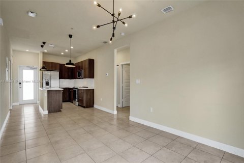 Condo in Doral, Florida, 3 bedrooms № 1920376 - photo 27
