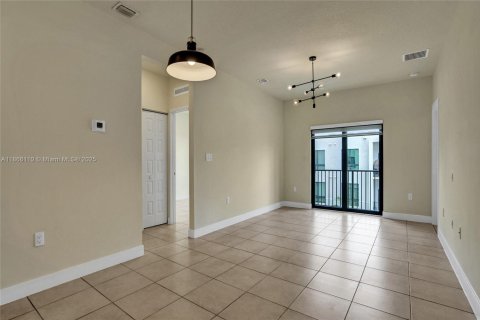 Condo in Doral, Florida, 3 bedrooms № 1920376 - photo 17