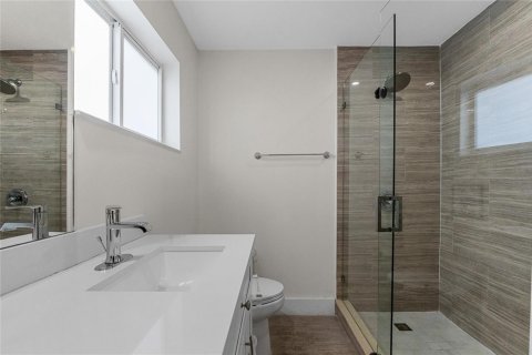 House in Pompano Beach, Florida 3 bedrooms, 141.12 sq.m. № 2260456 - photo 18